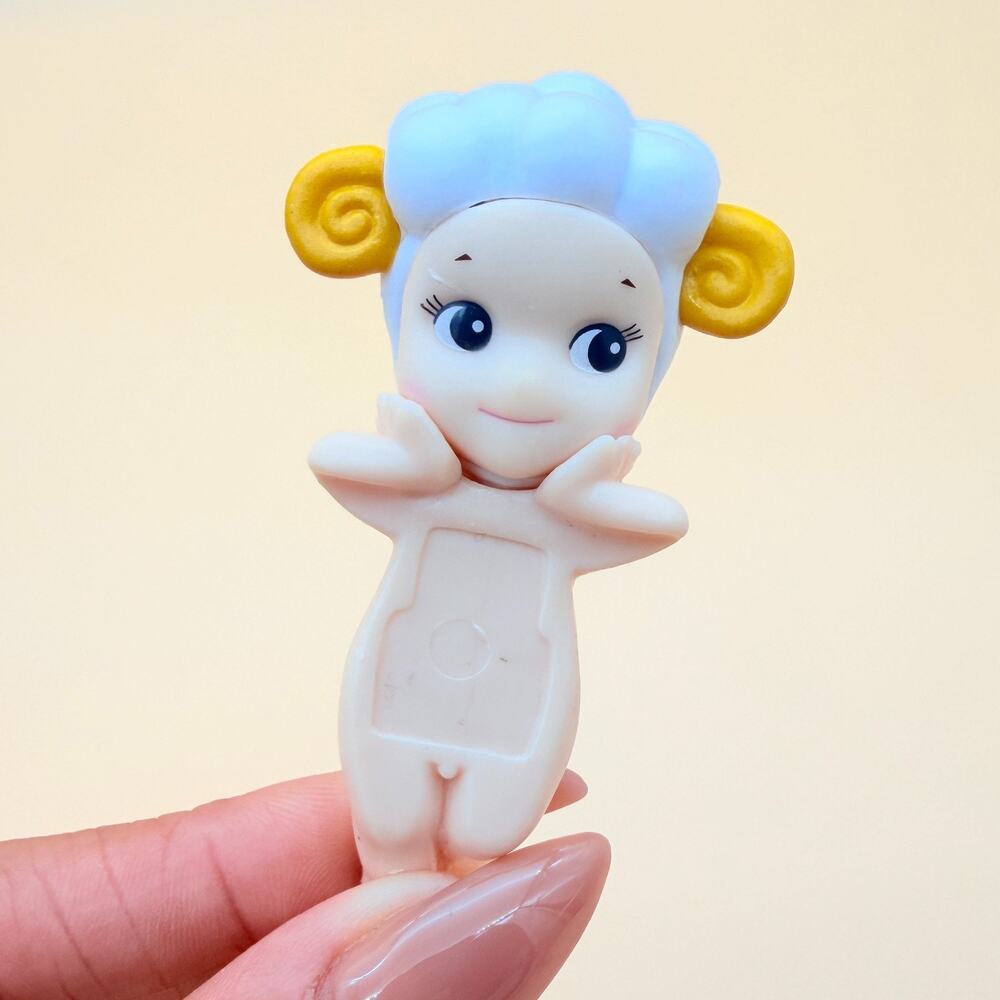 Sonny Angel Hippers Sheep Animal Series Blue Mini Figure Phone Decor Dreams